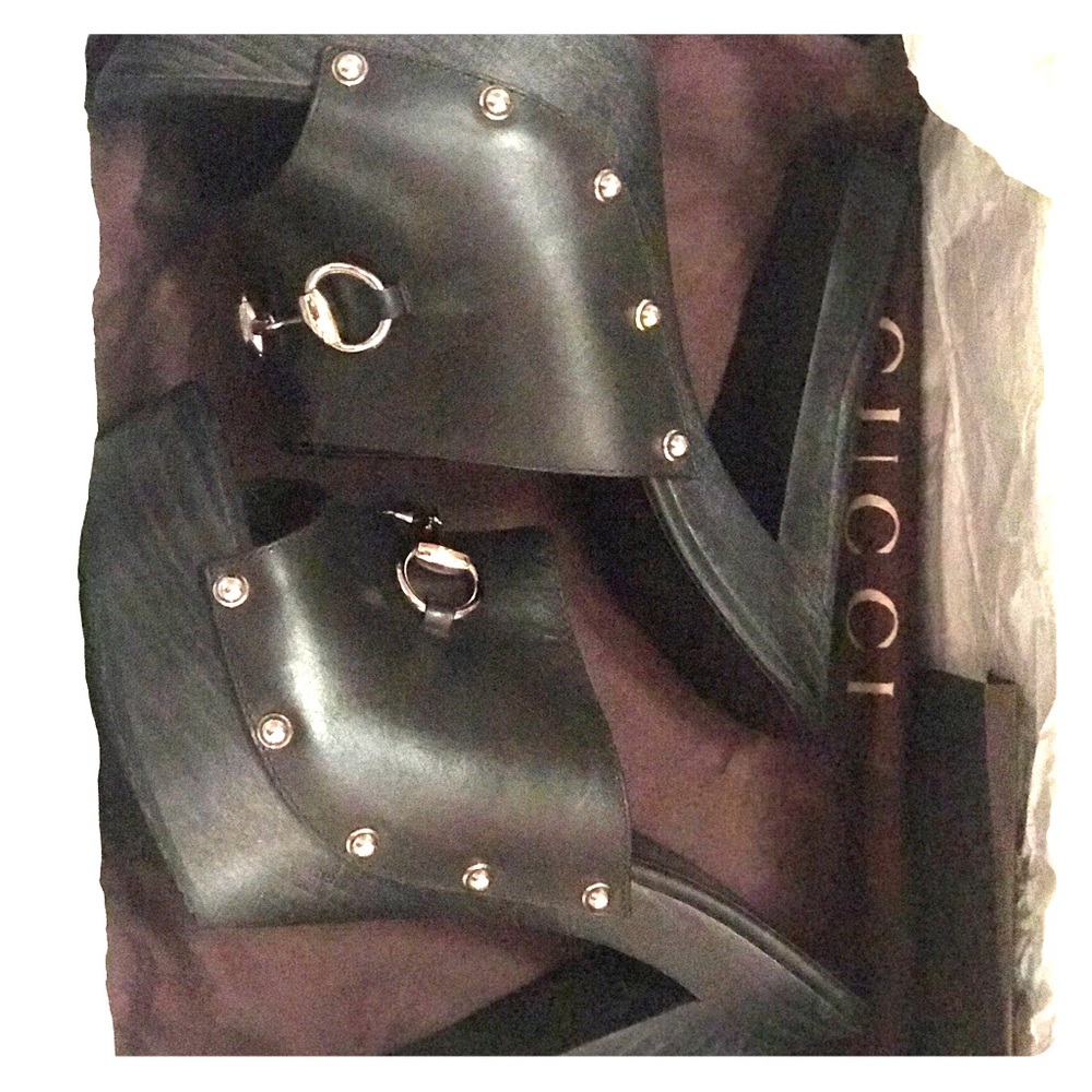 Gucci women’s sandals